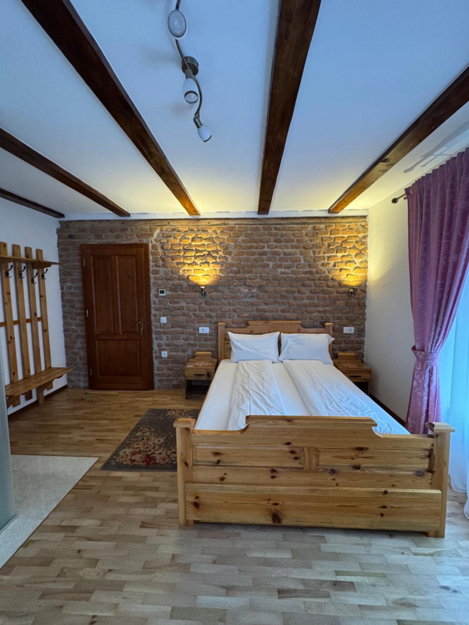 Casa Stefania Hotel Talmacel ภายนอก รูปภาพ