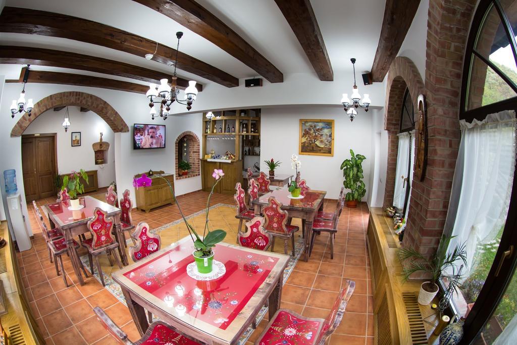 Casa Stefania Hotel Talmacel ภายนอก รูปภาพ