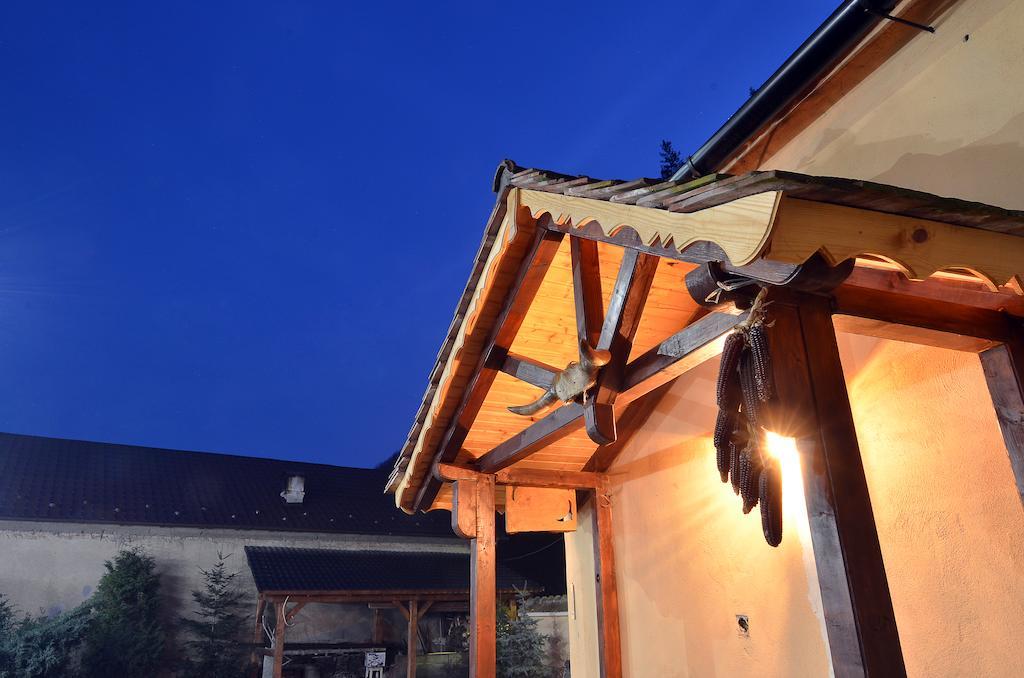 Casa Stefania Hotel Talmacel ภายนอก รูปภาพ